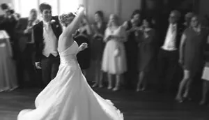 Dança dos Noivos PLAY | Dança dos Noivos Online | Dança de Casamento da música 'I Won't Give Up' - Jason Mraz | Valsa dos Noivos